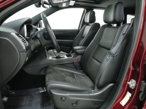 Used 2020 Jeep Grand Cherokee Altitude image 30