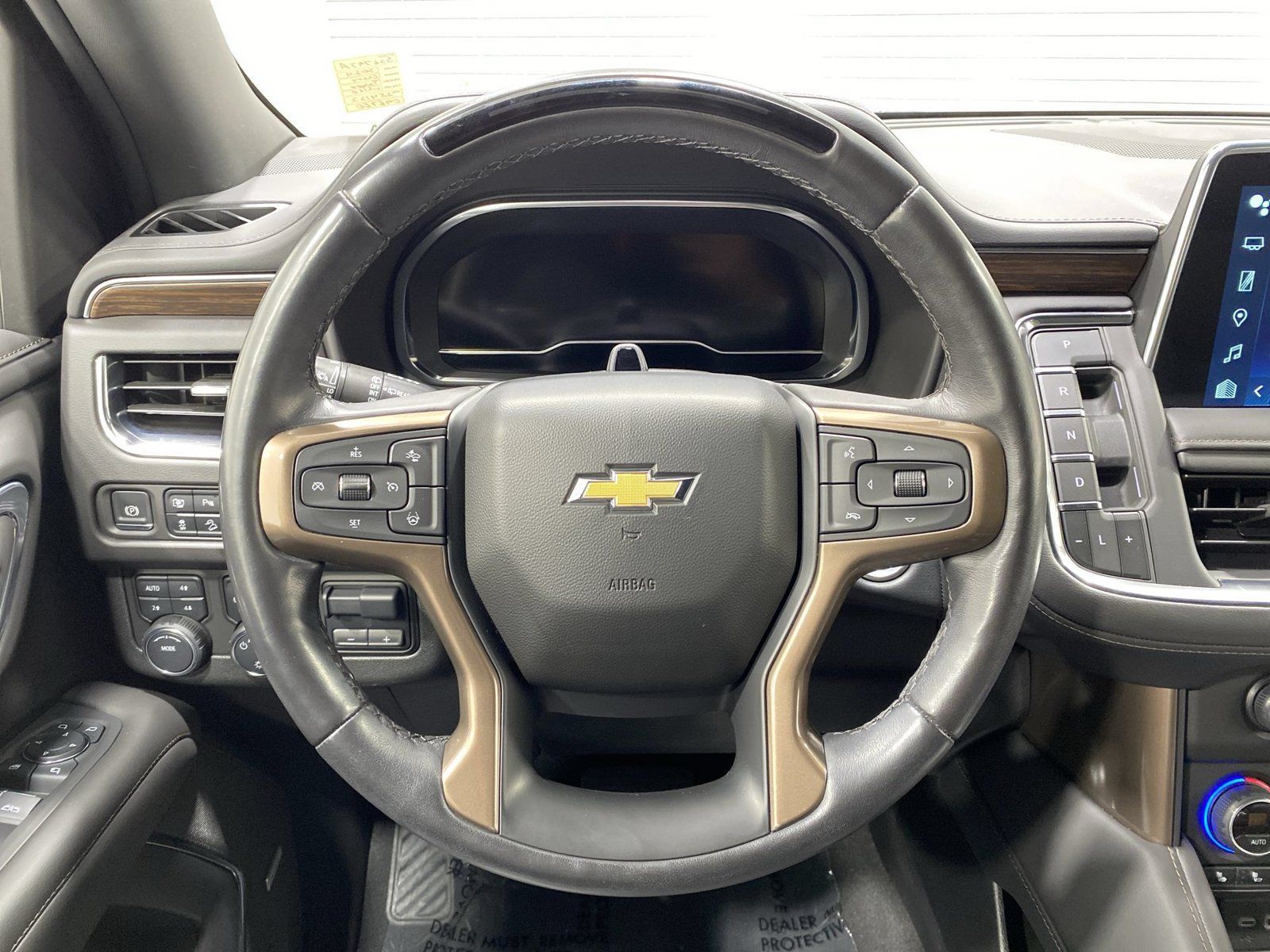 Used 2024 Chevrolet Tahoe High Country w/ Advanced Technology Package AWD/4WD image 14