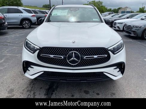 Certified 2025 Mercedes-Benz GLC 350e 4MATIC image 2