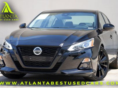 Used 2022 Nissan Altima 2.5 SR w/ Midnight Edition Package