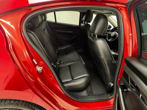 Used 2022 MAZDA MAZDA3 s image 16