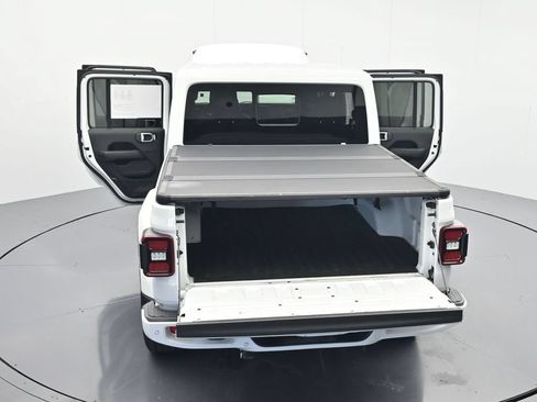 Used 2021 Jeep Gladiator Overland AWD/4WD image 46