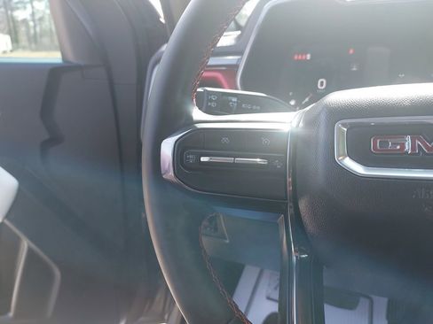 Used 2025 GMC Canyon AT4 w/ AT4X Package image 14