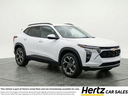 Used 2025 Chevrolet Trax LT