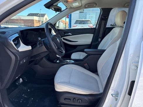 Used 2024 Buick Encore GX Preferred w/ Comfort Package image 13