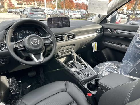 New 2025 MAZDA CX-5 AWD 2.5 S w/ Premium Plus Pkg image 2