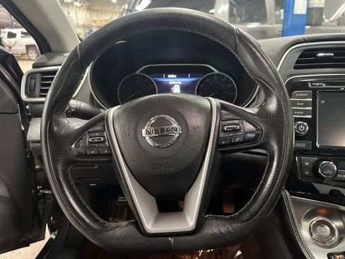 Used 2017 Nissan Maxima 3.5 SV image 14