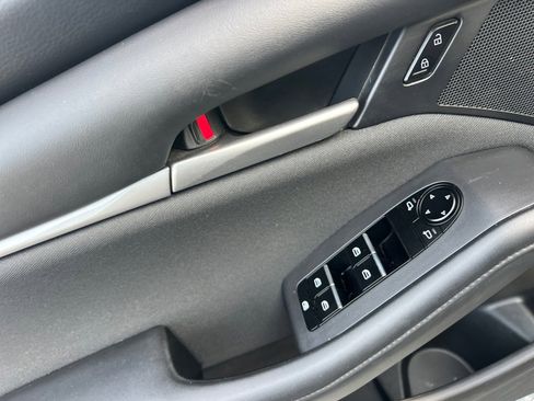 Certified 2022 MAZDA MAZDA3 s image 31