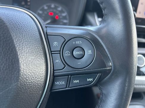 Used 2024 Toyota Corolla SE FWD image 9