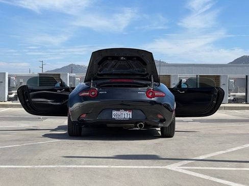 Used 2024 MAZDA MX-5 Miata Grand Touring RWD image 28