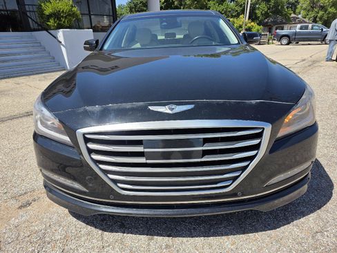 Used 2015 Hyundai Genesis 5.0 w/ Option Group 05 RWD image 2