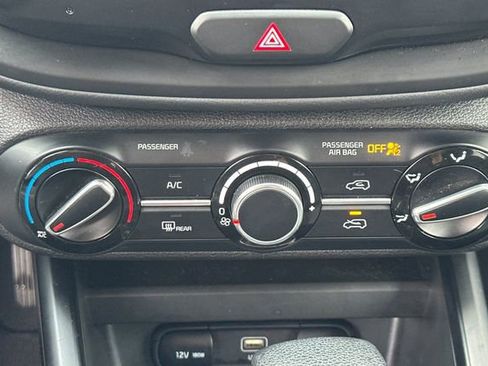 Used 2024 Kia Soul LX w/ Option Group 015 image 22