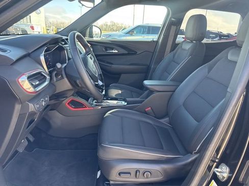 Used 2022 Chevrolet TrailBlazer RS image 9