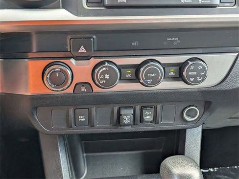 Used 2019 Toyota Tacoma SR5 image 27