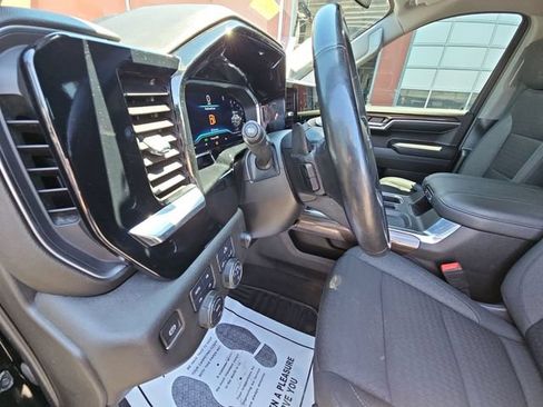 Used 2023 Chevrolet Silverado 1500 RST AWD/4WD image 11