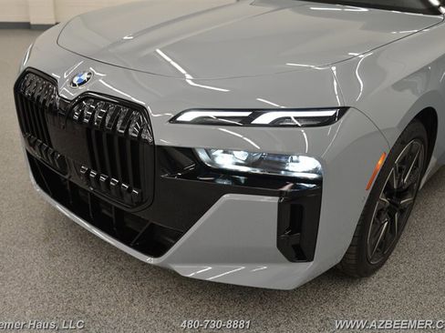 Used 2024 BMW 740i w/ M Sport Professional Package image 49
