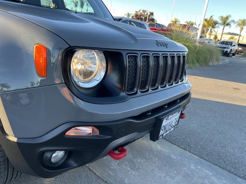 Used 2020 Jeep Renegade Trailhawk w/ Cold Weather Group image 10
