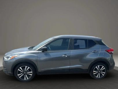 Used 2019 Nissan Kicks SV
