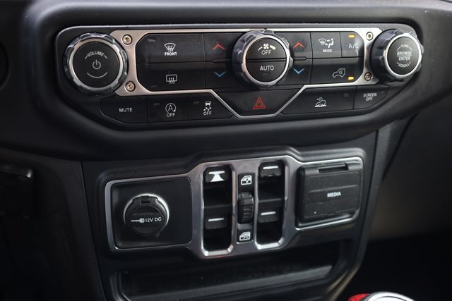 Used 2021 Jeep Wrangler Unlimited Sport AWD/4WD image 19