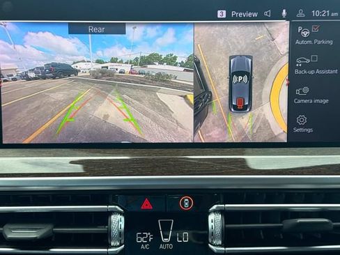 Used 2022 BMW X4 xDrive30i w/ Parking Assistance Package AWD/4WD image 32