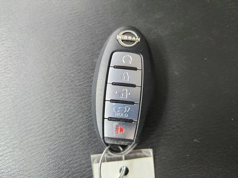 Used 2022 Nissan Armada SL AWD/4WD image 39