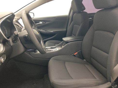 Used 2024 Chevrolet Malibu LT FWD image 17