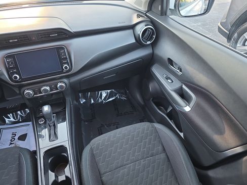Used 2024 Nissan Kicks SV image 12