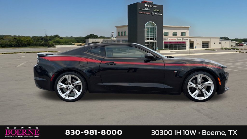 Used 2023 Chevrolet Camaro SS RWD image 3