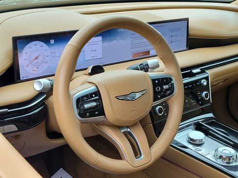 Certified 2026 Genesis G80 2.5T AWD/4WD image 9