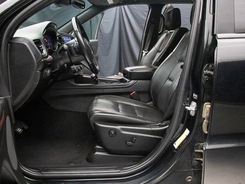 Used 2023 Dodge Durango GT image 30