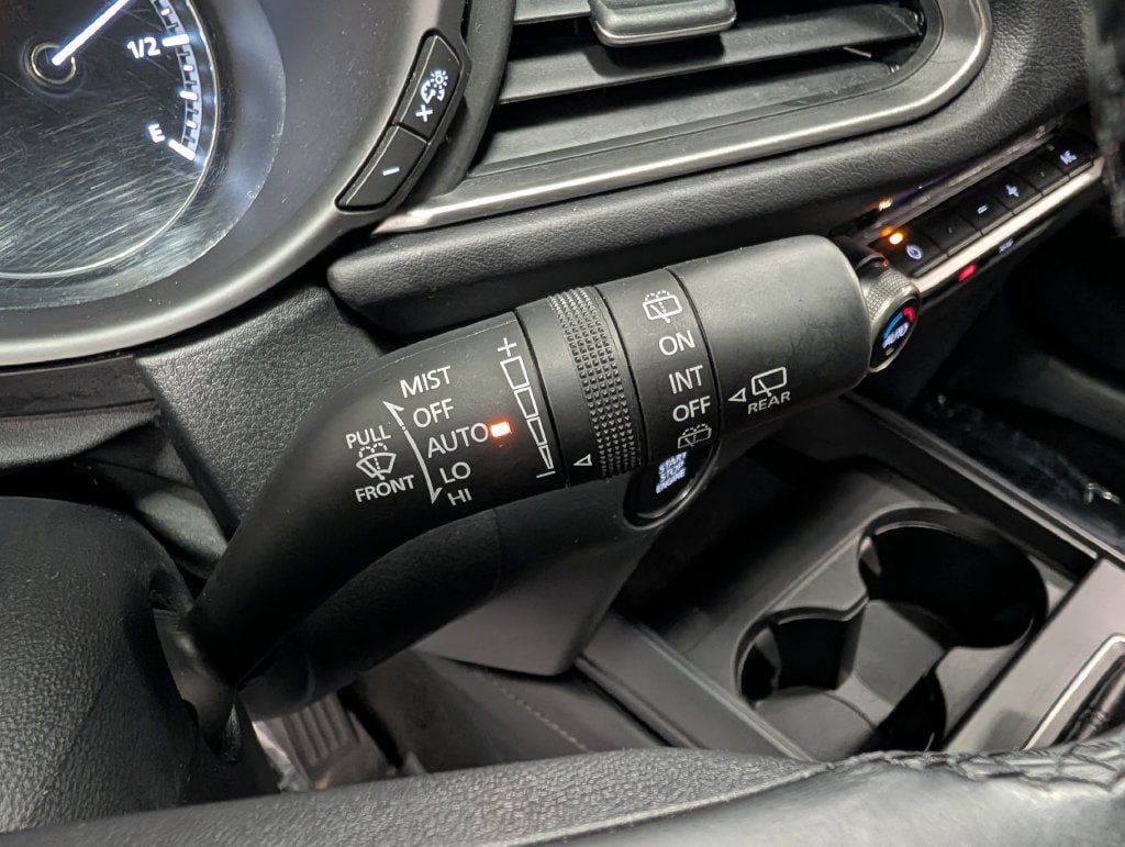 Used 2023 MAZDA CX-30 AWD 2.5 S w/ Select Package image 21