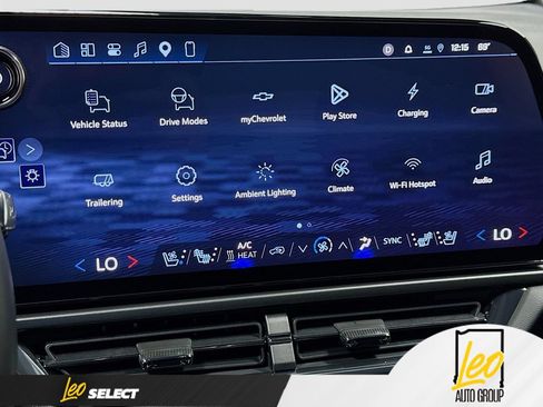 Used 2026 Chevrolet Equinox EV RS w/ Convenience Package II FWD image 17