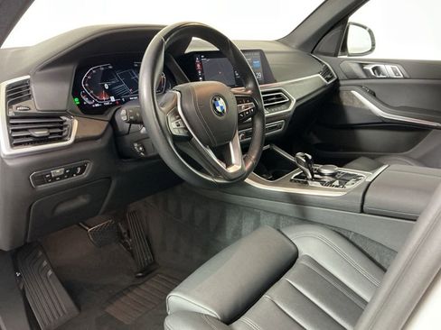 Certified 2022 BMW X5 xDrive40i w/ Parking Assistance Package AWD/4WD image 21
