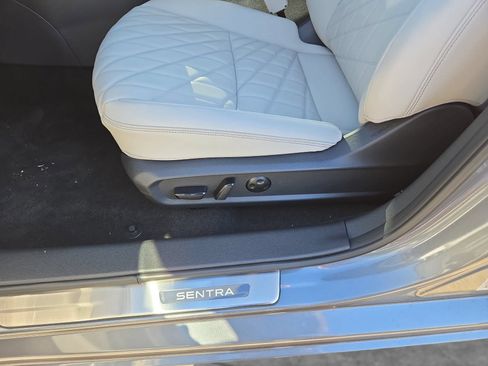 New 2026 Nissan Sentra SL w/ Floor Mat Package FWD image 32