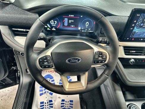 New 2026 Ford Explorer Active image 17