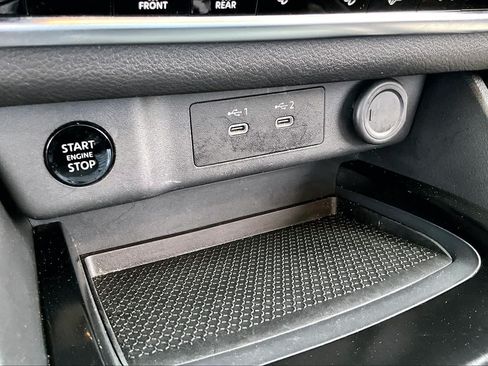 Used 2025 Nissan Rogue SV FWD image 36