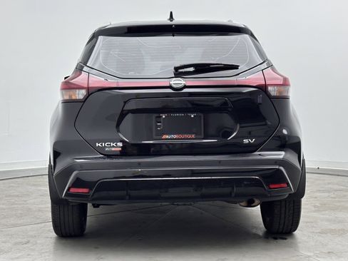 Used 2023 Nissan Kicks SV FWD image 6