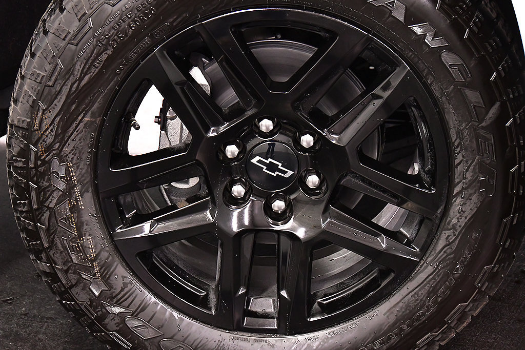 New 2026 Chevrolet Silverado 1500 RST w/ Z71 Off-Road Package AWD/4WD image 9
