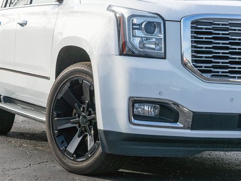 Used 2018 GMC Yukon Denali image 14