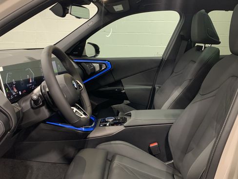 Certified 2026 BMW X3 xDrive30i w/ M Sport Package AWD/4WD image 12
