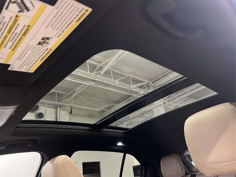 Certified 2024 Cadillac XT4 Premium Luxury w/ Technology Package image 20