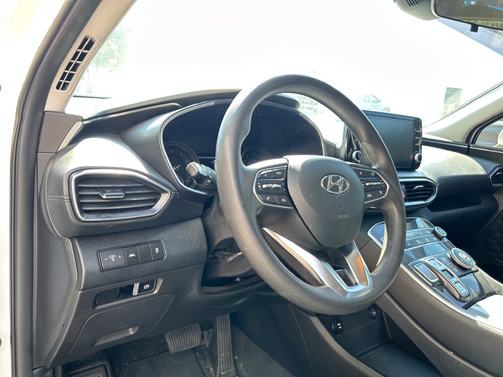 Used 2023 Hyundai Santa Fe SE w/ Cargo Package FWD image 10