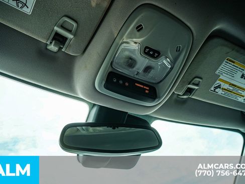 Used 2021 Chevrolet TrailBlazer LT w/ Convenience Package image 61