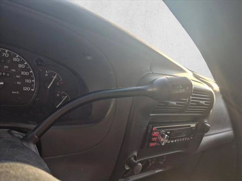 Used 2002 Ford Ranger XL RWD image 10