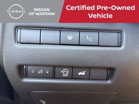 Used 2026 Nissan Rogue Platinum w/ Platinum Premium Package AWD/4WD image 12