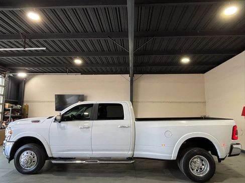 Used 2020 RAM 3500 Laramie AWD/4WD image 4