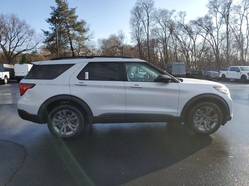 New 2026 Ford Explorer Active image 39