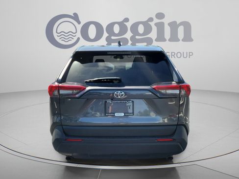 Used 2025 Toyota RAV4 LE FWD image 3