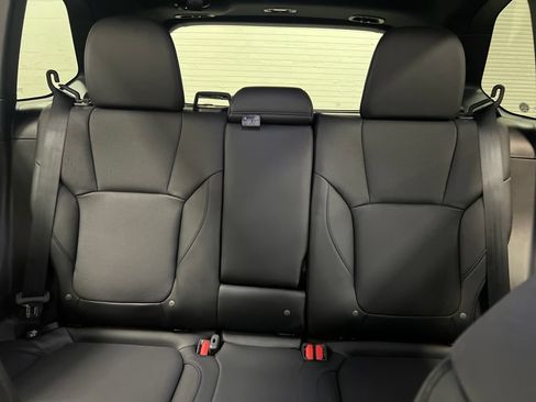 Used 2026 Subaru Forester Limited AWD/4WD image 28