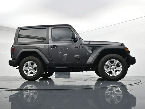 Used 2023 Jeep Wrangler Sport AWD/4WD image 41
